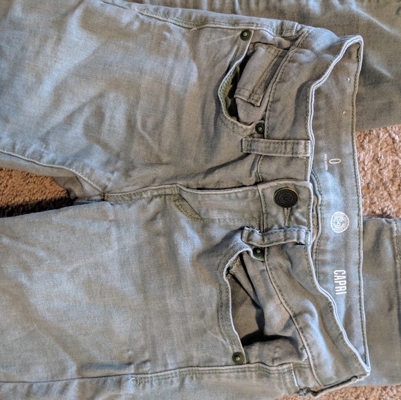 Capri pants - Picture 3 of 4